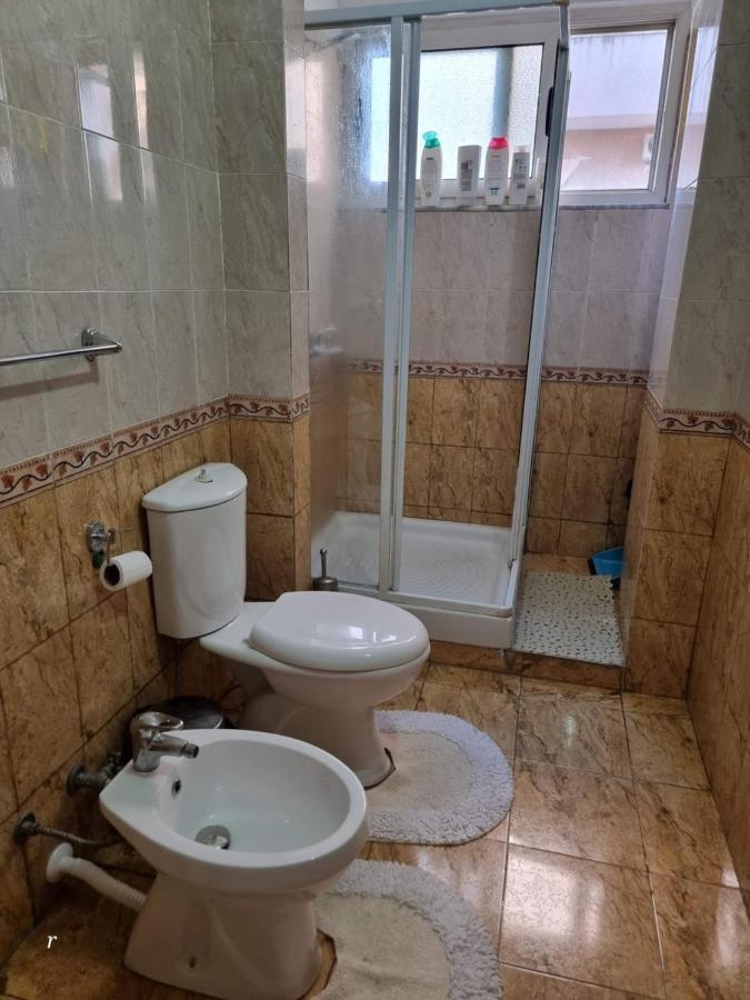 Solaris Guest House Shkodër Екстериор снимка