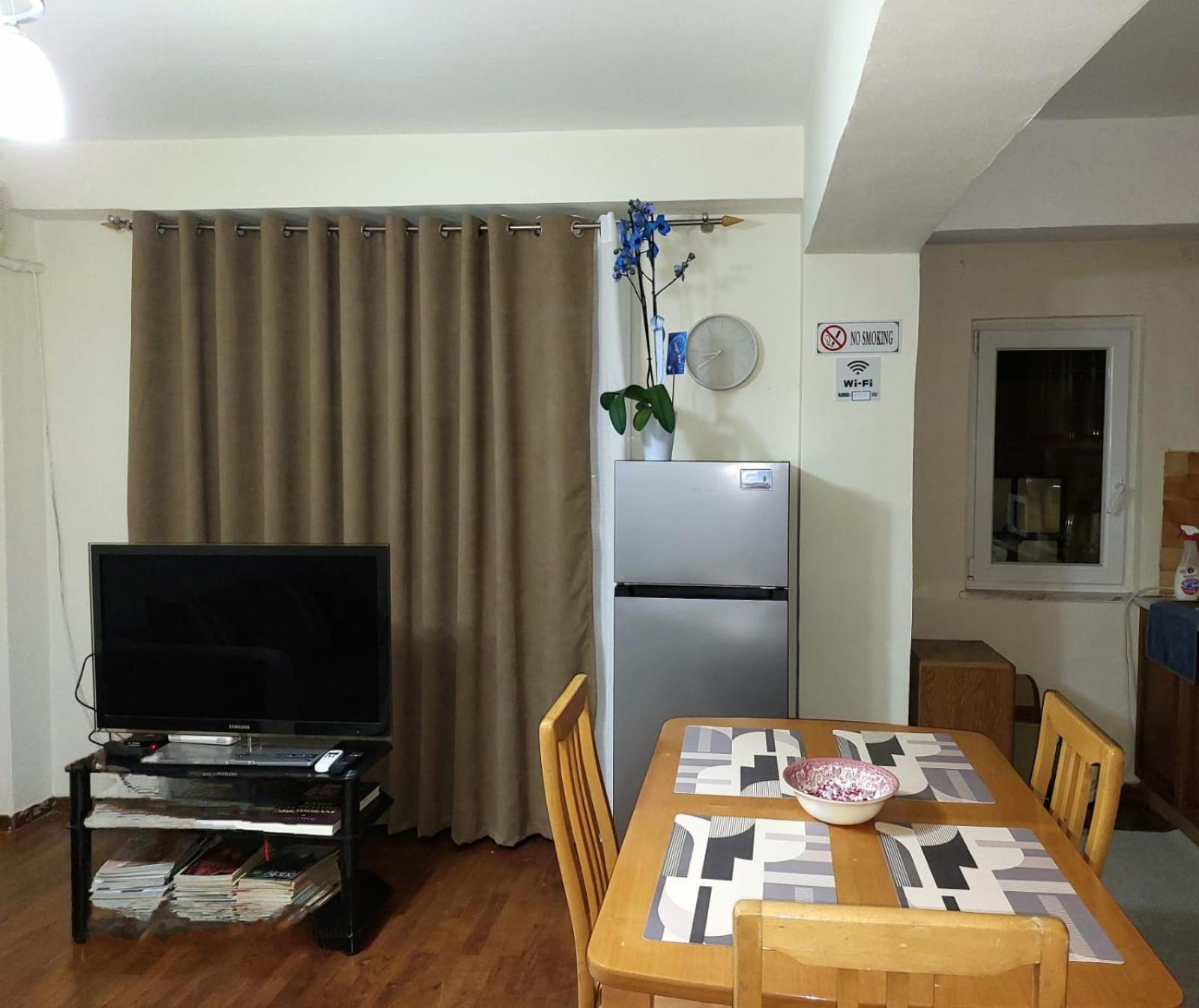 Solaris Guest House Shkodër Екстериор снимка